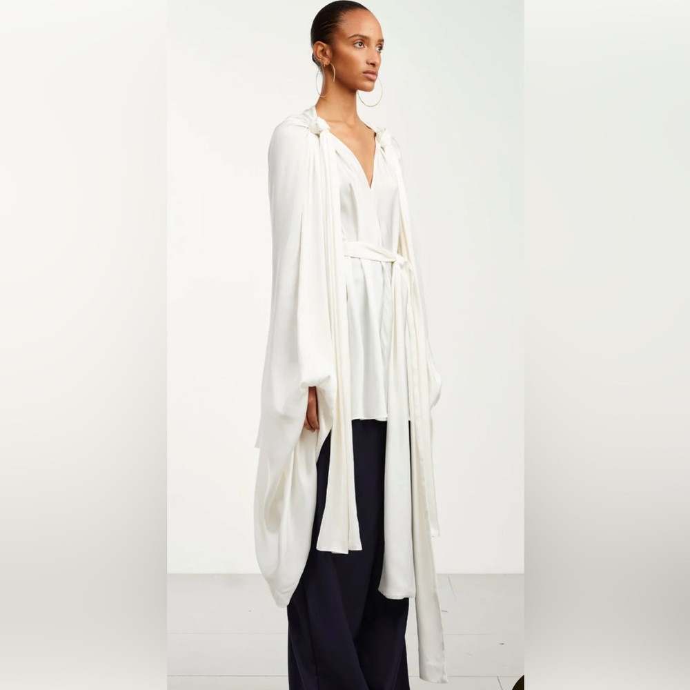 Chic White Women's Blouse